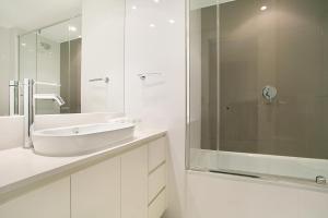 Orchid Residences - HR Surfers Paradise