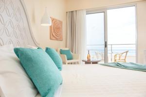 Pegasos Deluxe Beach Hotel