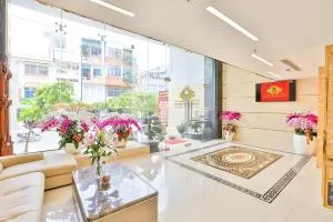 Prague Saigon Airport Hotel - Bình Hòa Xã