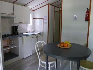 Campings Camping OAKi : photos des chambres