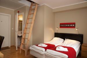 Family Room (2 Adults + 2 Children) room in Bykle Hotel