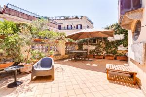 Colosseum Terrace Apartment