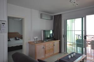 Rocas del mar - Costa del Silencio