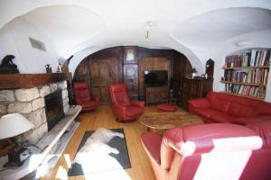 Maisons de vacances Chez Jean Pierre - Charming 17th century house with 7 bedrooms : photos des chambres