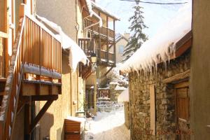 Appartements Le Serre Grau studioLarge studio at the gateway to the Ecrins National Park : photos des chambres