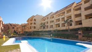 Duquesa Village 10.38.21