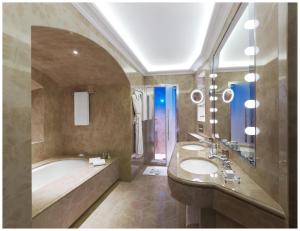 Hotels Chateau Saint-Martin & Spa - an Oetker Collection Hotel : Suite 1 Chambre