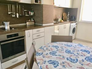 Lecti Sunflats Dobri