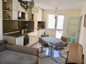Lecti Sunflats Dobri
