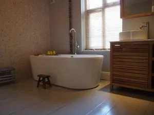 Beach Break - Top Designers Own Home - Stratton