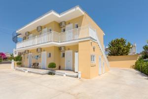 Morfeas Zante Apartments