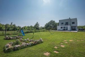 Holiday Home Dvori
