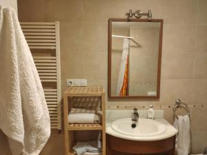 Las Margas Golf + Pirineo Aragonés