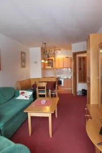 Ferienwohnungen am Dorfplatz - Königsleiten