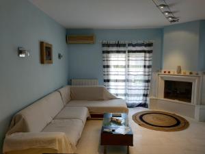 EPAVLIS apartment