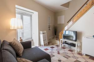 Terrace & River View in Alfama