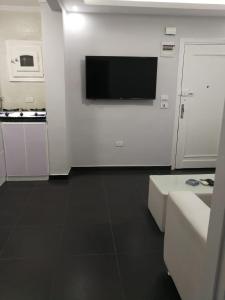 Lovely apartment with side sea view located in the heart of the Alexandria