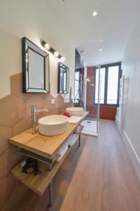 Puits de Jouvence, au coeur des commerces