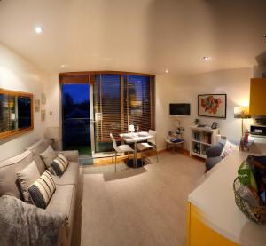 The Maltings Tower Bridge Apartment