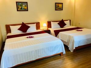 Phòng 4 người nhìn ra vườn (Quadruple Room with Garden View)