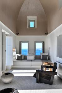 Arota Exclusive Villas Santorini Greece