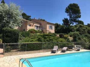 Maisons de vacances Leis Arbouso : photos des chambres