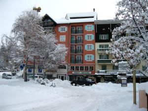 Hotels Hotel Mont-Brison : photos des chambres