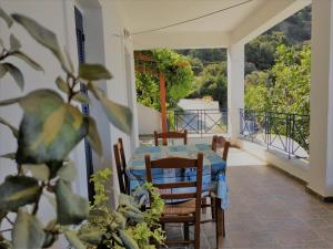 Palaiopoli View Studio Andros Greece