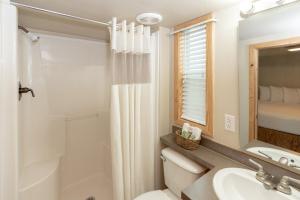 Sun Retreats Texas Hill Country