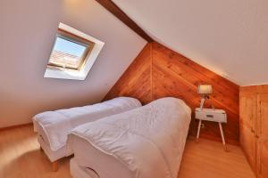 Chalets Le Chalet du Tanet spa sauna terrasse en Alsace : photos des chambres