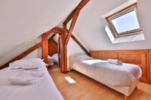 Chalets Le Chalet du Tanet spa sauna terrasse en Alsace : photos des chambres