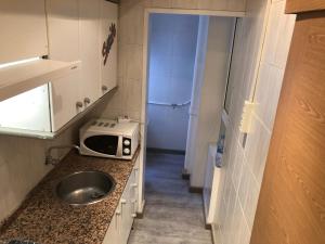 Amplio con 2 dormitorios y muy equipado LA CANAL