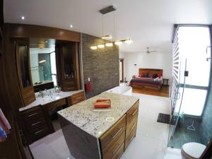 En el Centro Penthouse Lujo AC WiFi 300mbps