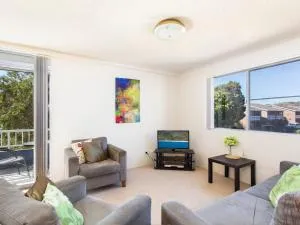 Aquarius 9 - Forster