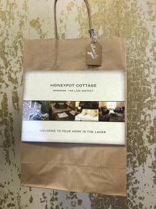 Honeypot Cottage in Centre of Bowness