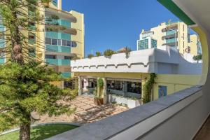 FLH Vilamoura Cozy Flat with Balcony