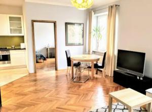 CenterNEW Apartment with View