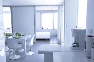 Design Apartment - Pool, Large Terrace and Panoramic Views of Mediterranean