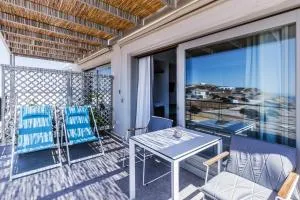 Paralos Lodging - 斯希努萨岛