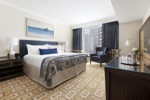 Superior King Room with City View room in Boston Harbor Hotel
