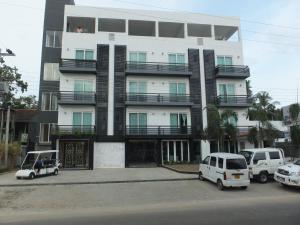 Earls Red Passikudah