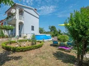 Apartment Olivia by Interhome - Benažići