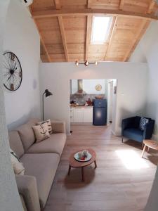 House Sidro, Stari Grad