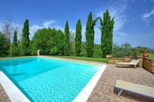 Villa Gloria by PosarelliVillas