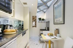 Luxe Executive Suite with breakfast and snacks in Paddington near Rushcutters Bay, Darlinghurst, St Vincents