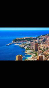 Splendide studio Design frontiere Monaco