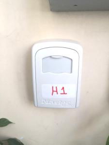 House in the center of Piraeus next to the port and the metro!!