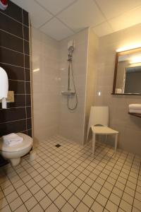 Hotels Ekho Hotel Grenoble Nord Saint Egreve : Chambre Double - Accessible aux Personnes à Mobilité Réduite 