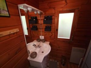 Chalets Chalet Kylucru 6 personnes classe 2 etoiles : photos des chambres