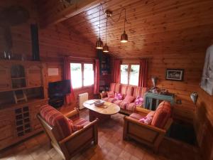 Chalets Chalet Kylucru 6 personnes classe 2 etoiles : photos des chambres